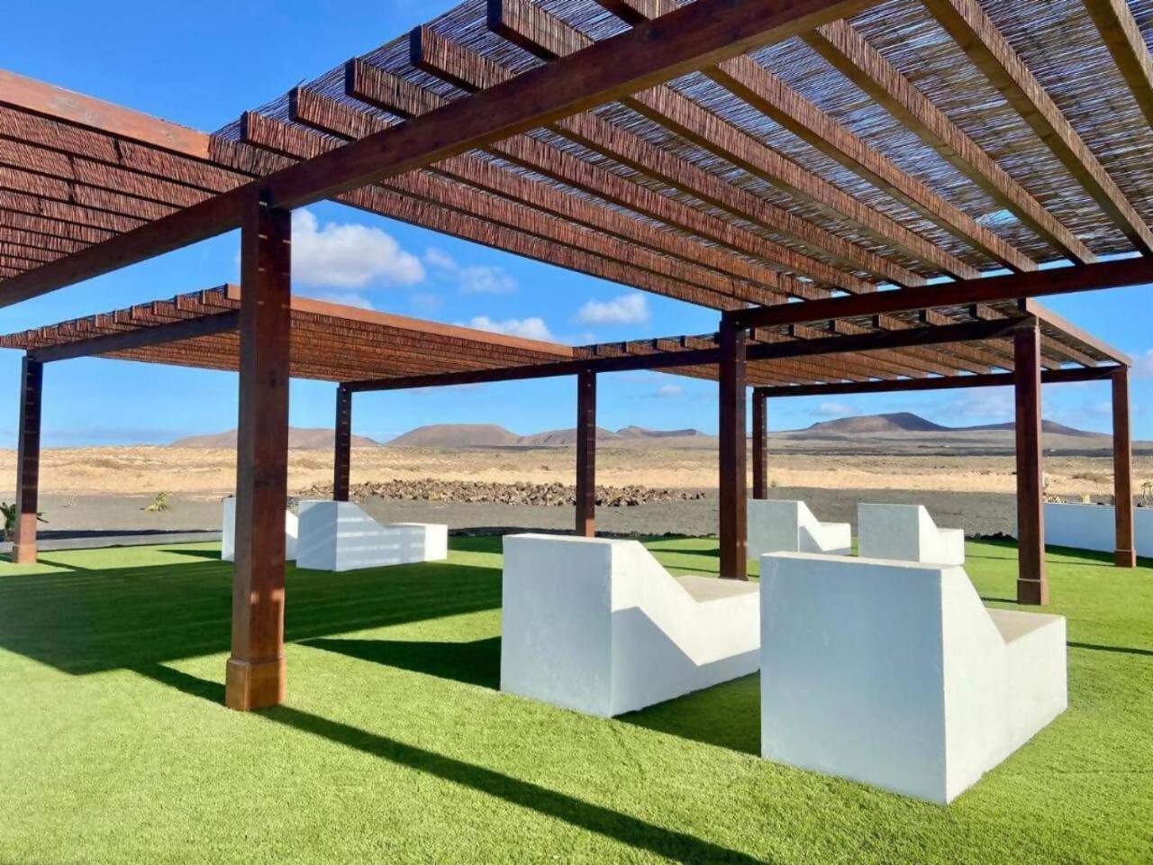 Villa Majanicho Con Piscina Lajares Exterior foto